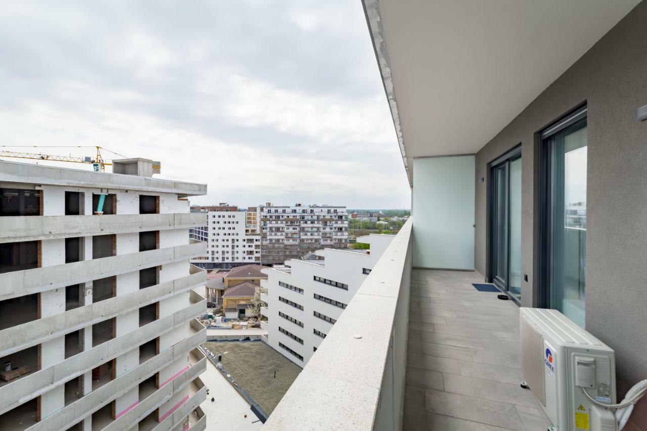 Bpr Chic White Home With Terrace & A/C & Garage Budapest Exteriör bild